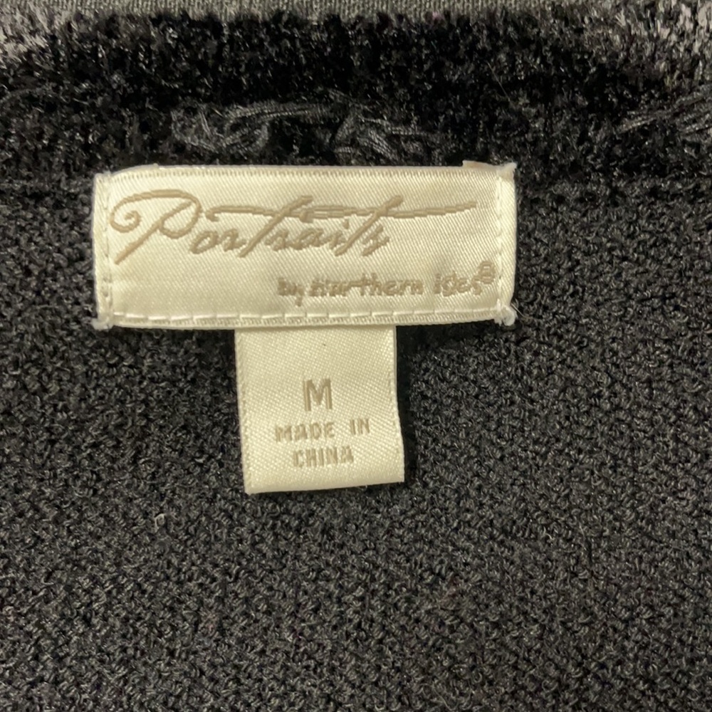 Portraits by Northern Isles Black Beaded Sweater Medium - Picture 8 of 11